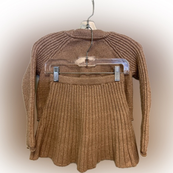 Max Studio Kids 5-6 Button-Front Knit Cardigan & Skirt in Camel-Tan Gold Trim - Picture 5 of 10